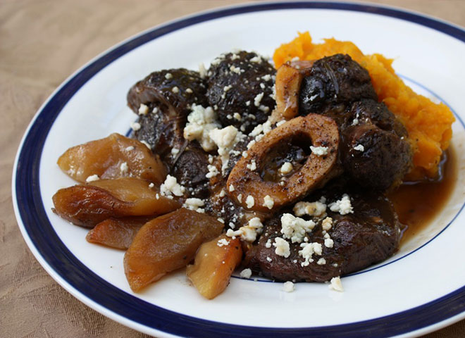 apple braised beef-shanks
