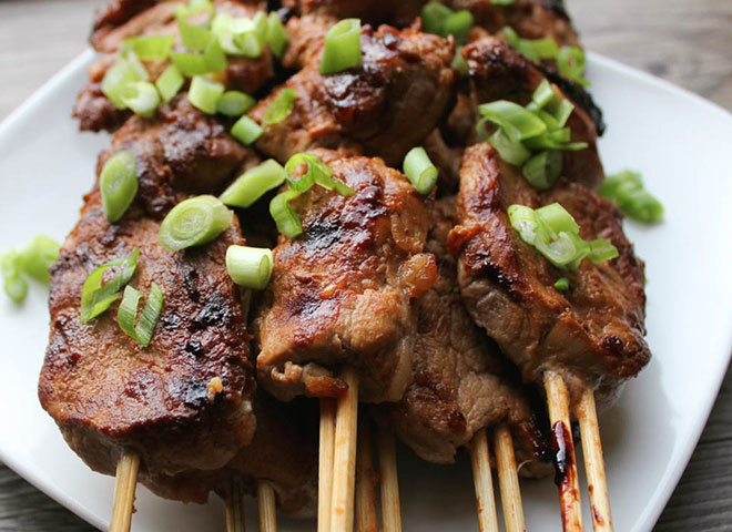 bbq mustard pork skewers