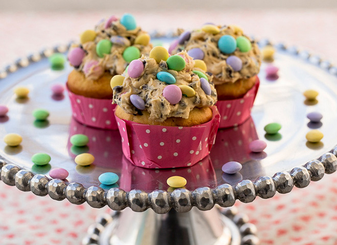 monster cupcakes