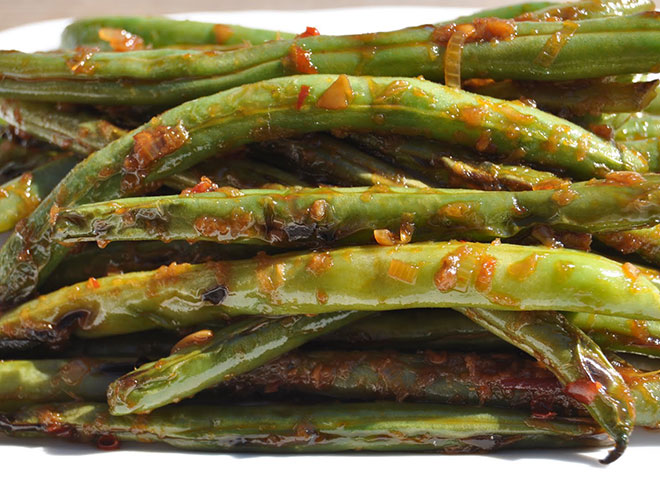 yaletown spicy beans