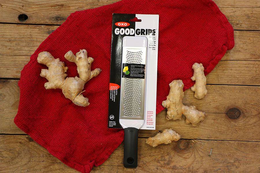 decspecials-charsfavthings-gingergrater-lowres