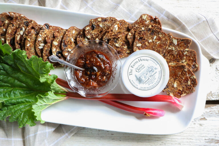 Mustardy Rhubarb Chutney