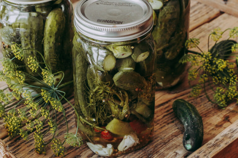 Heritage Dill Pickles