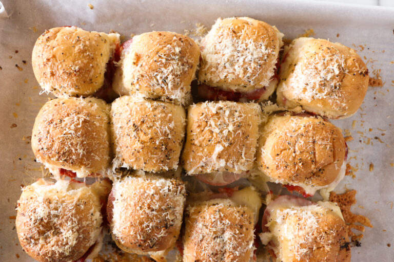 Pepperoni Pizza Sliders