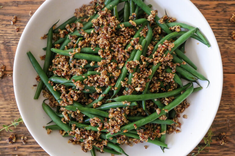 Almond Crumb Green Beans