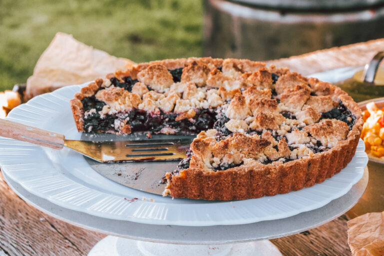 Blueberry Cornmeal Shortbread Pie