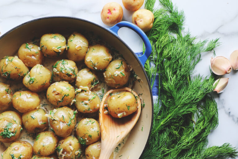 BC Warba New Nugget Potatoes with Cream, Garlic and Dill